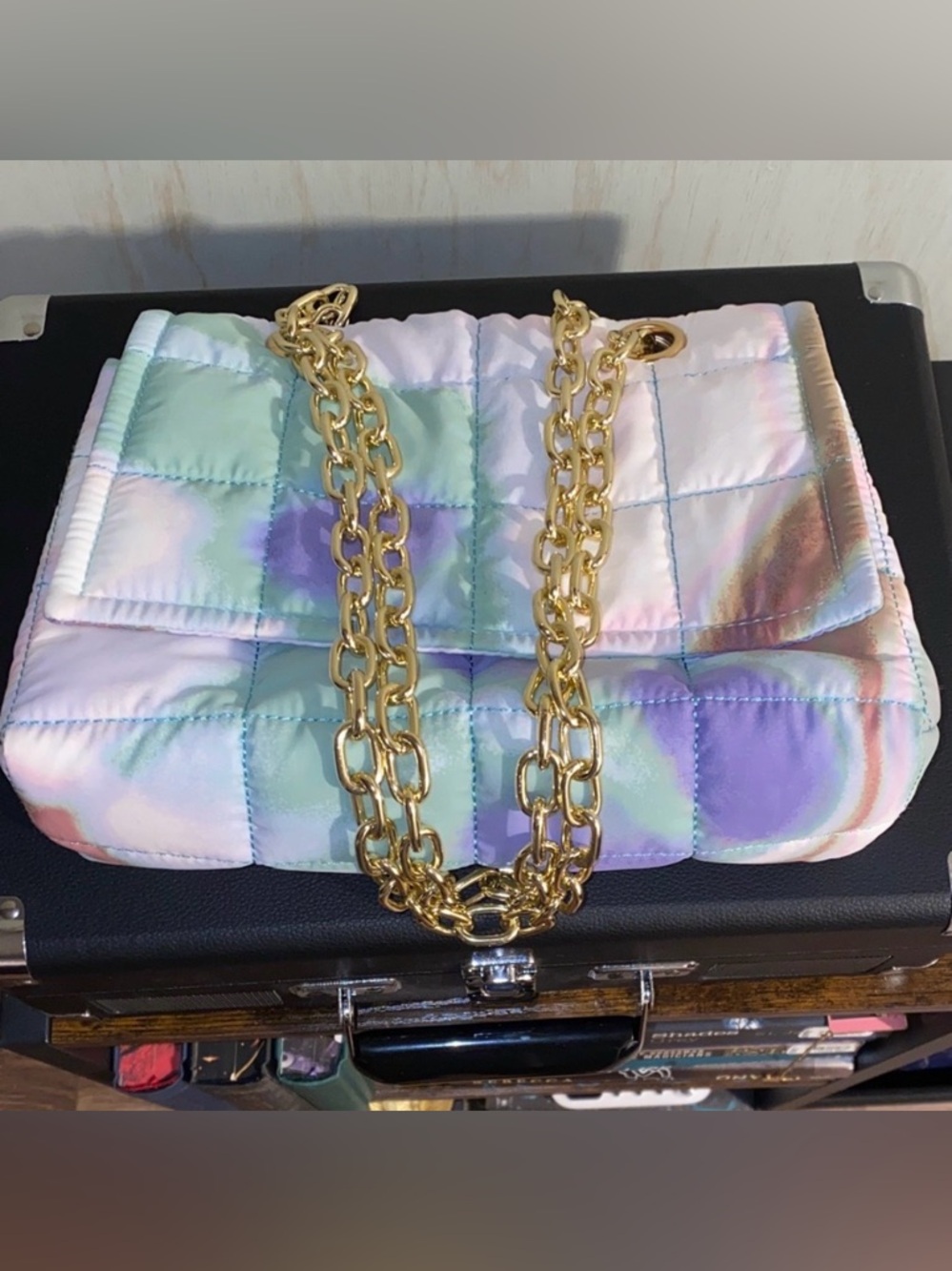 NWOT Multicolor Quilted Chain Shoulder Bag